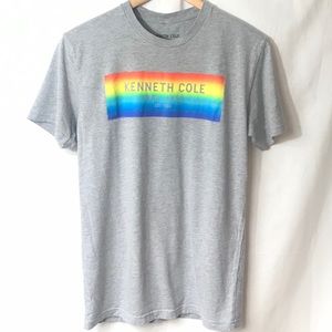 Kenneth Cole T-Shirt